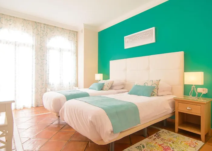 بيت للعطل San Pedro 6 Bedroom Villa, Heated Pool, Bbq, Wifi ماربيا